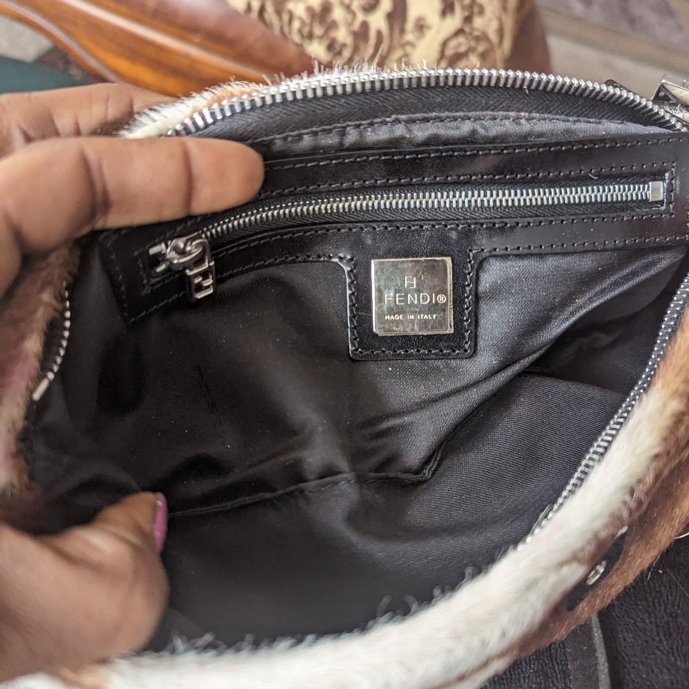 💥RARE💥💯FENDI PONY HAIR & MIRROR BAGUETTE - Picture 6 of 17